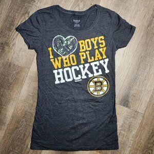 💛🐻🖤Reebok "I <3 Boys Who Play Hockey" Boston Bruins NHL T-Shirt-S